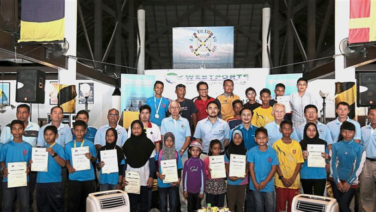 More Klang students to learn sailing