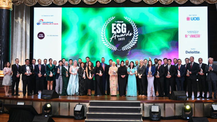WESTPORTS HOLDINGS WON 2 AWARDS AT THE EDGE MALAYSIA ESG AWARDS 2022